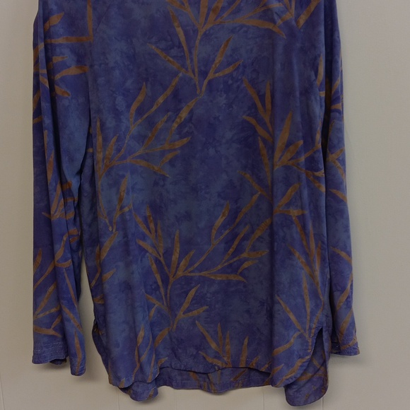 Woman's top size XL, 100% Rayon - Picture 3 of 4